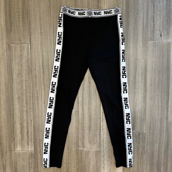 NYC Logo Leggings - Picture 1 of 3